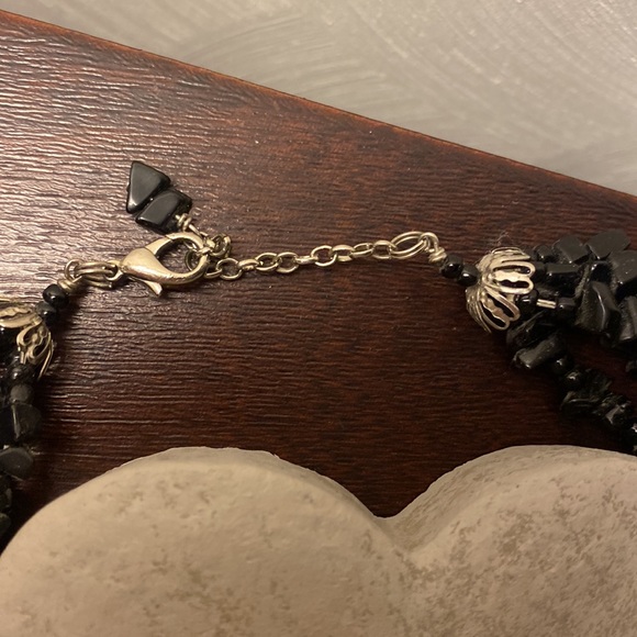 Necklace w/5 strands of stone beads, and set of earrings sold with it! - Picture 4 of 7